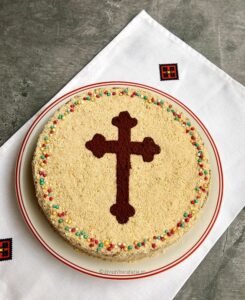 Azi îi sărbătorim pe Sfinții Trei Ierarhi: ce trebuie să dai de pomană pentru a scăpa de ghinion