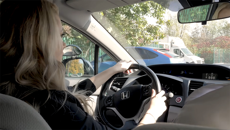 Șoferiță prinsă fără carnet, la Agigea: Și un tânăr din Ovidiu a fost depistat la volan, fără permis