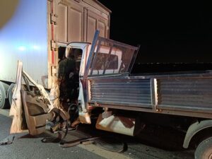 Șoferul care a intrat cu autoutilitara într-un camion pe A4 avea permisul SUSPENDAT, iar autovehiculul era furat